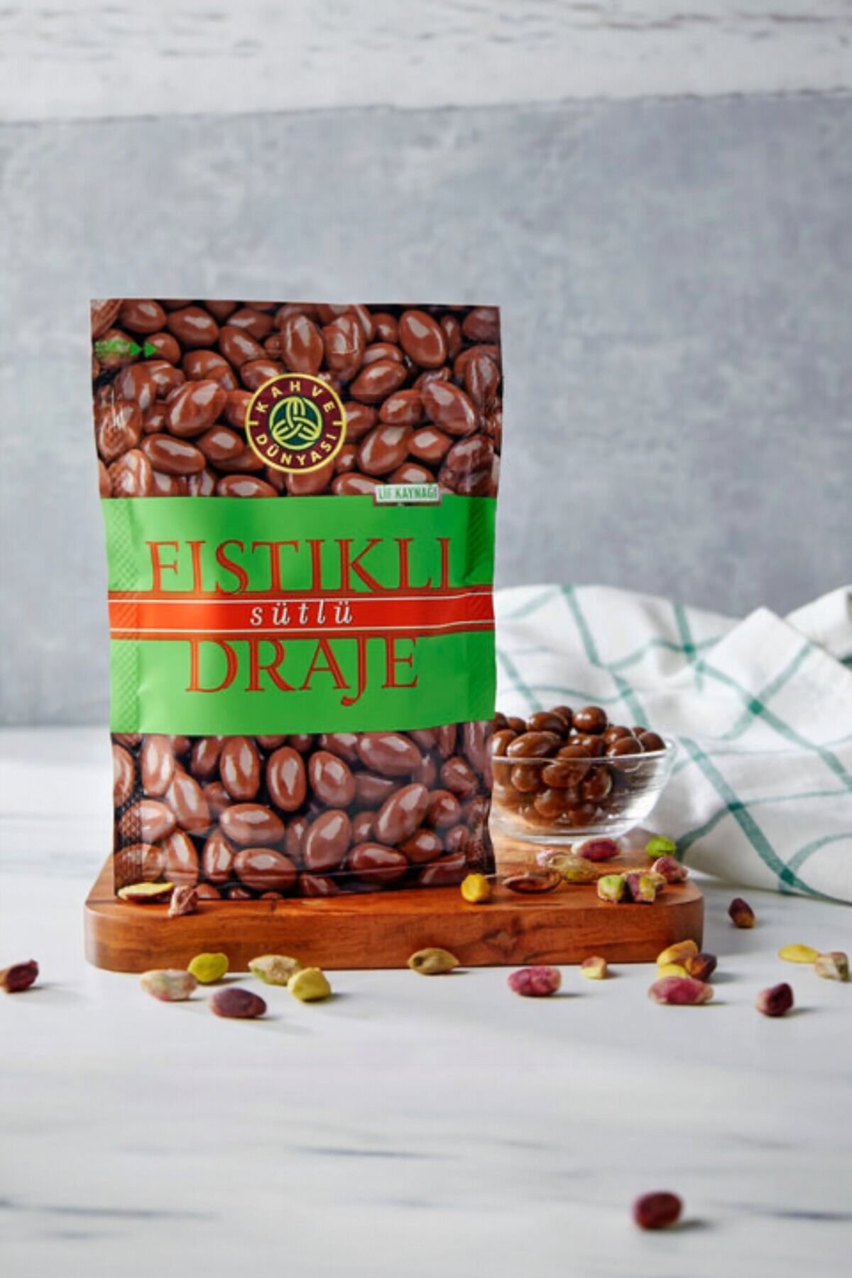 Sütlü Çikolata Kaplı Antep Fıstıklı Draje 60 gr